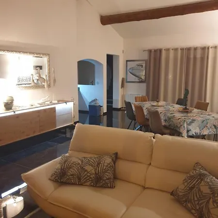 Villa De La Presqu'Ile D'Or Вилла *